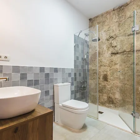 Semesterbostad Home2book 300 M2 House With Terrace, Vegueta *