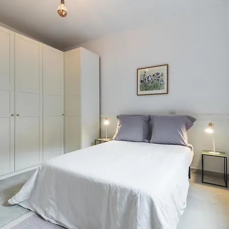 Home2book Bright Retreat With Terrace, Vegueta Apartment *