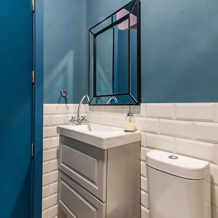 Vakantiehuis Home2book 300 M2 House With Terrace, Vegueta Las Palmas